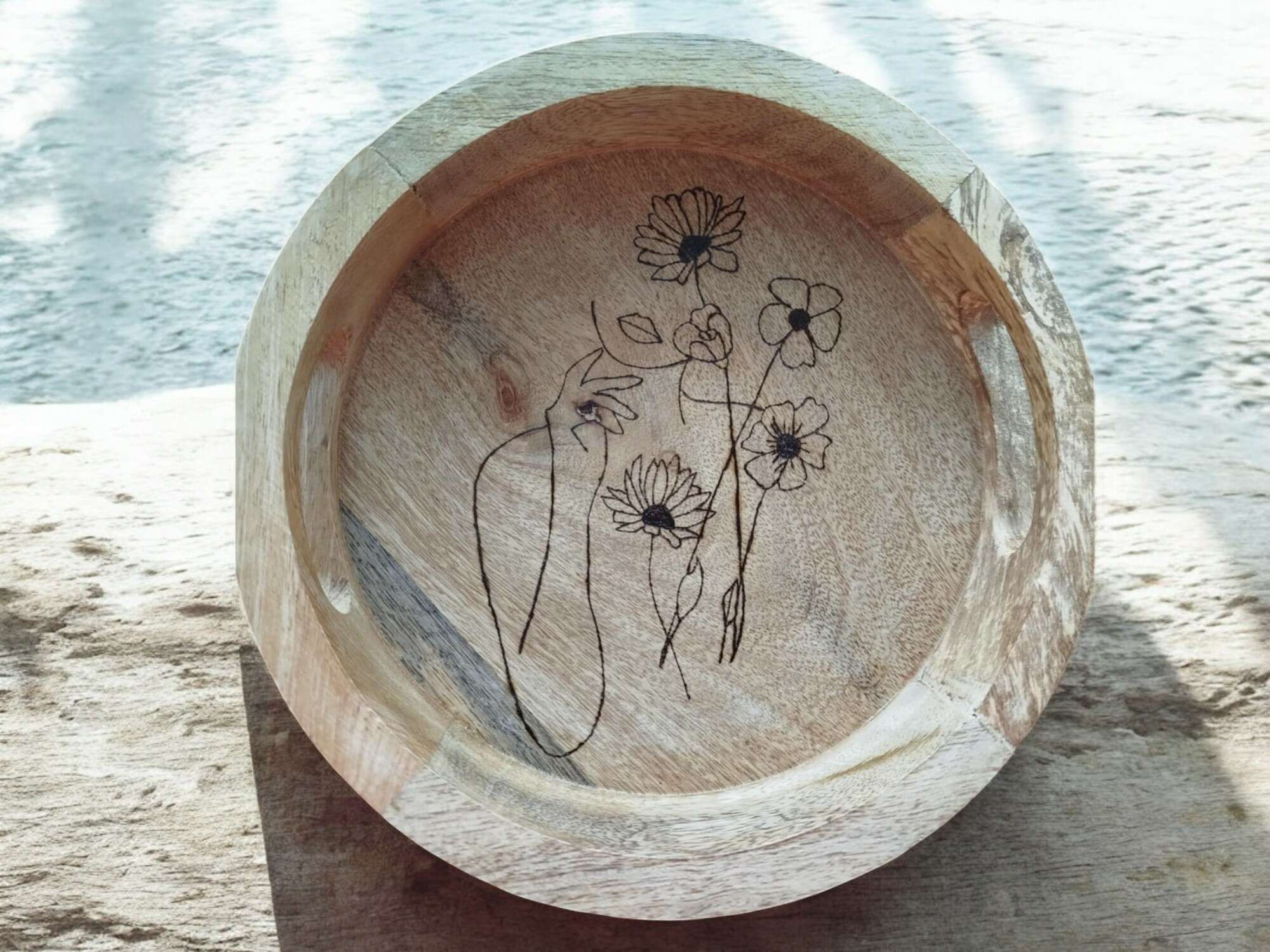 Petit Plateau Silhouette Femme