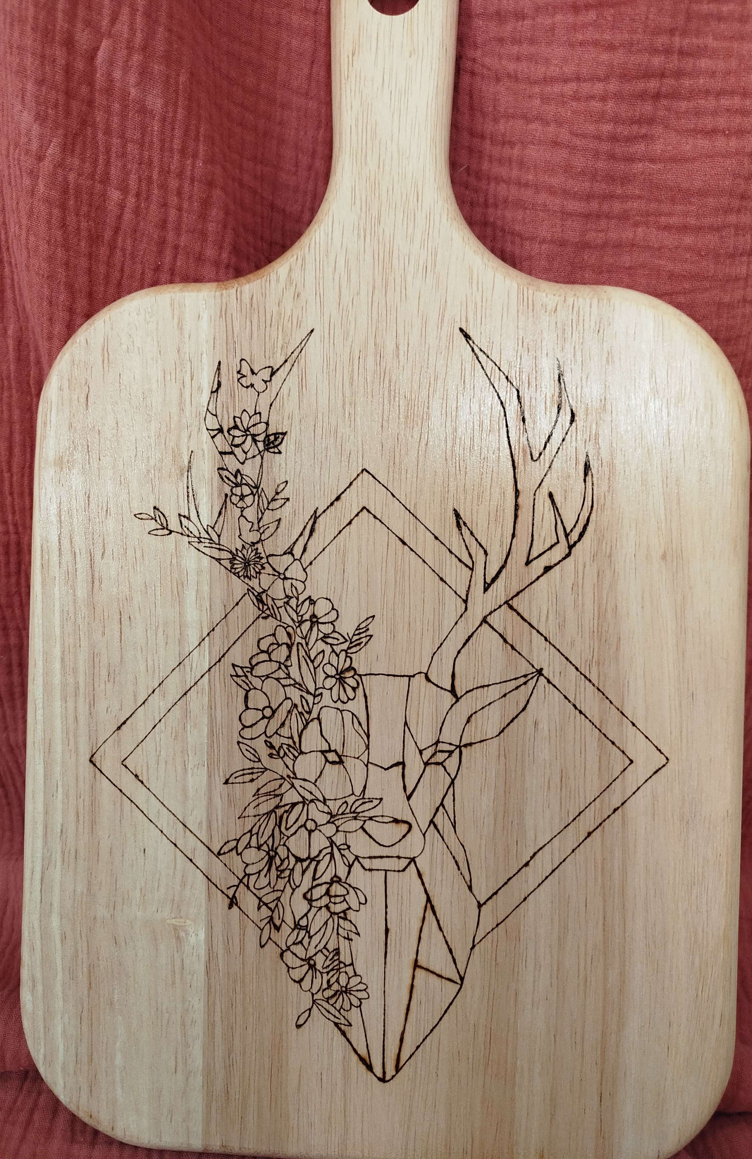 Planche Cerf fleuri