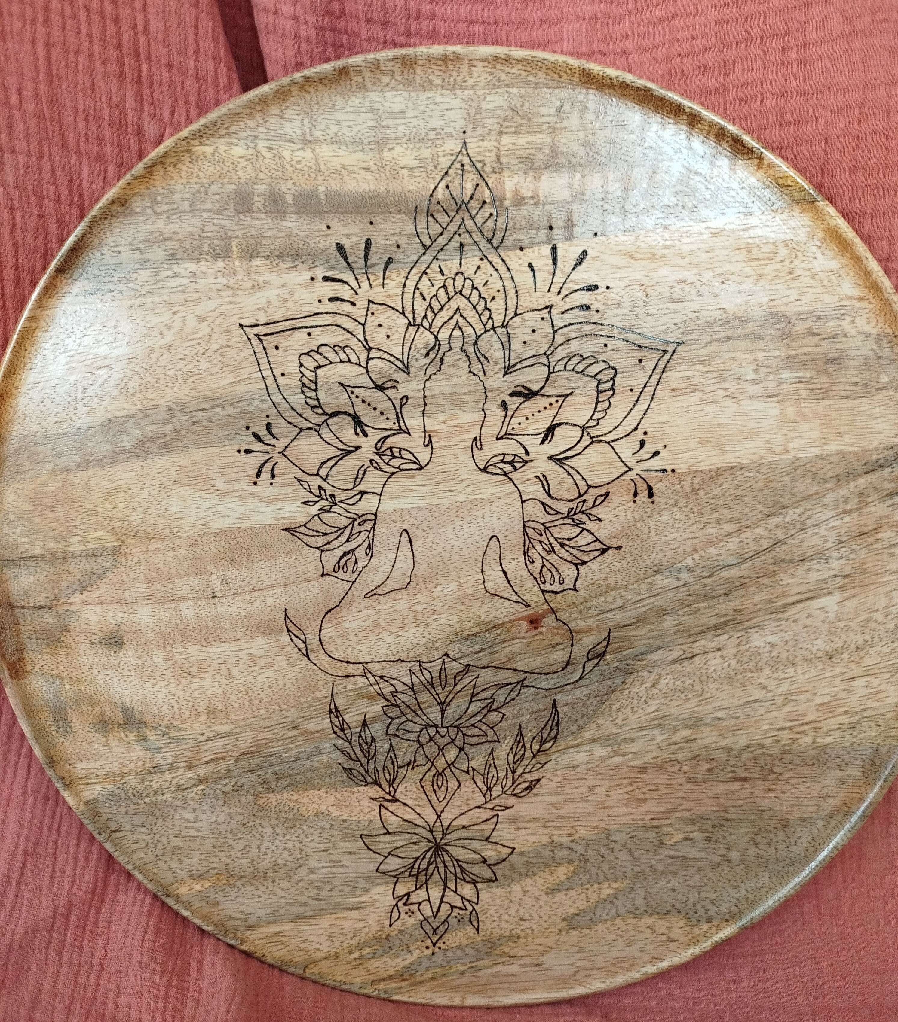 Grand plateau Bouddha