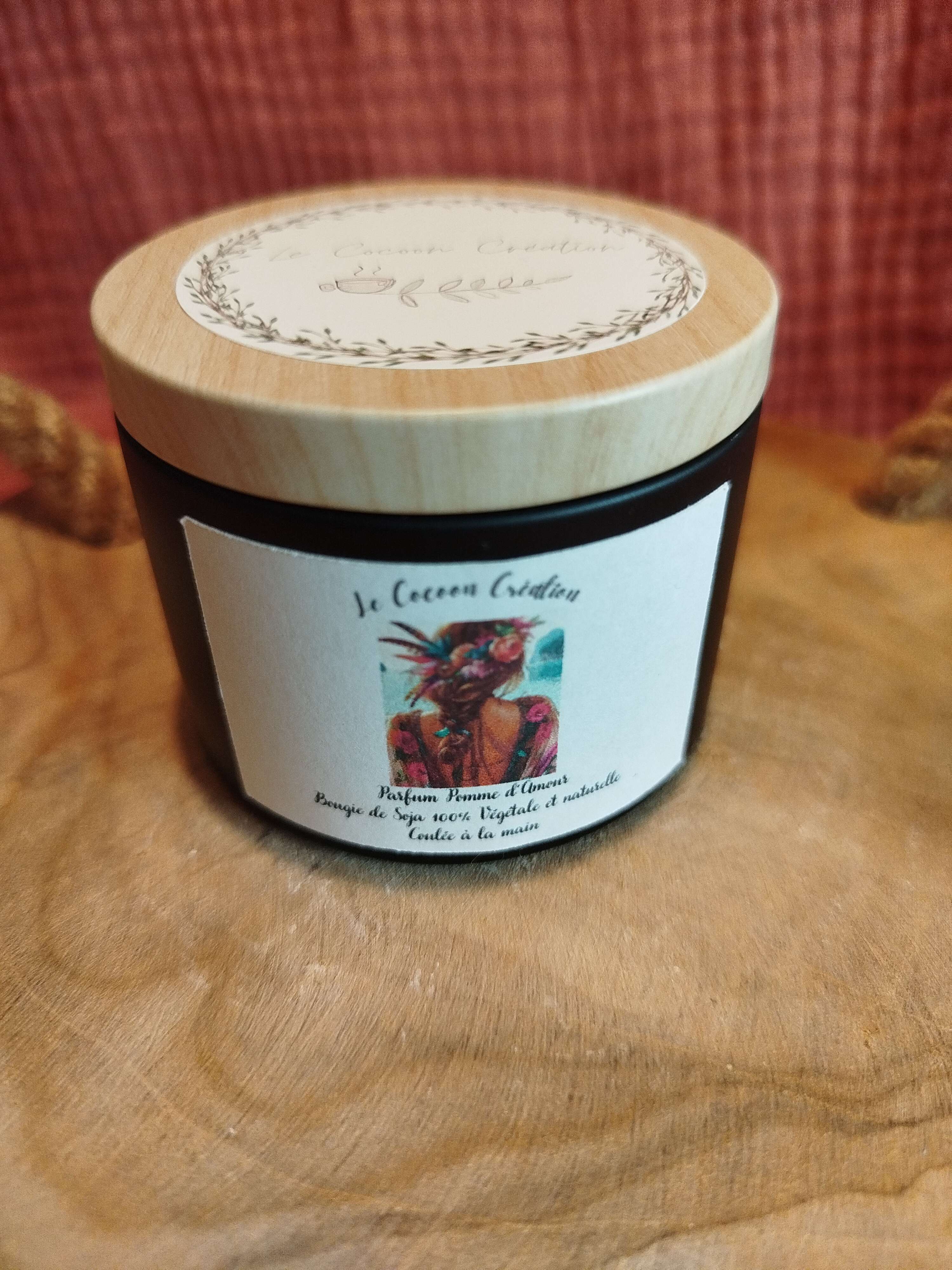 Bougie Pot Noir 125 ml Pomme d'amour