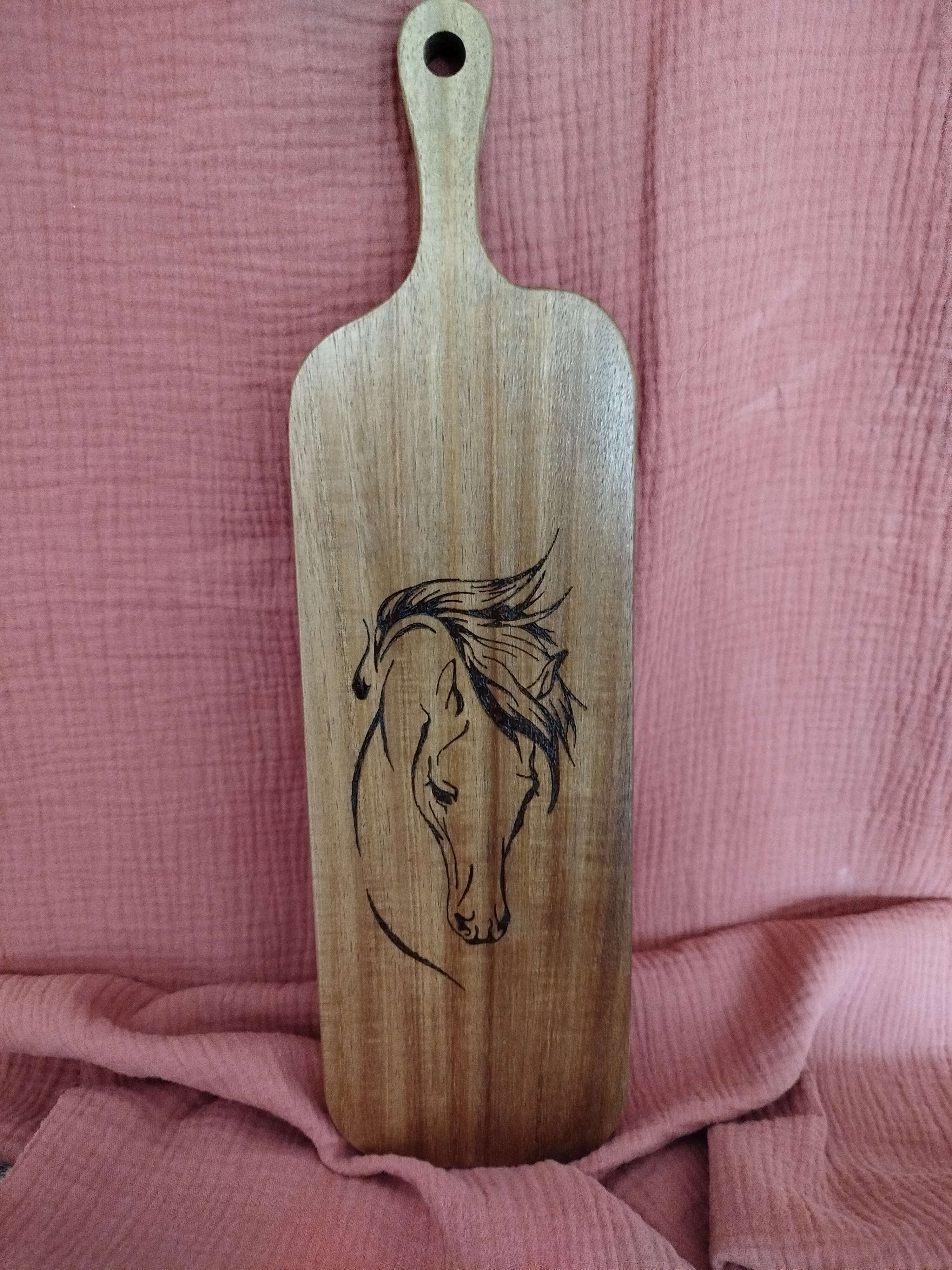 Longue Planche Tête de Cheval