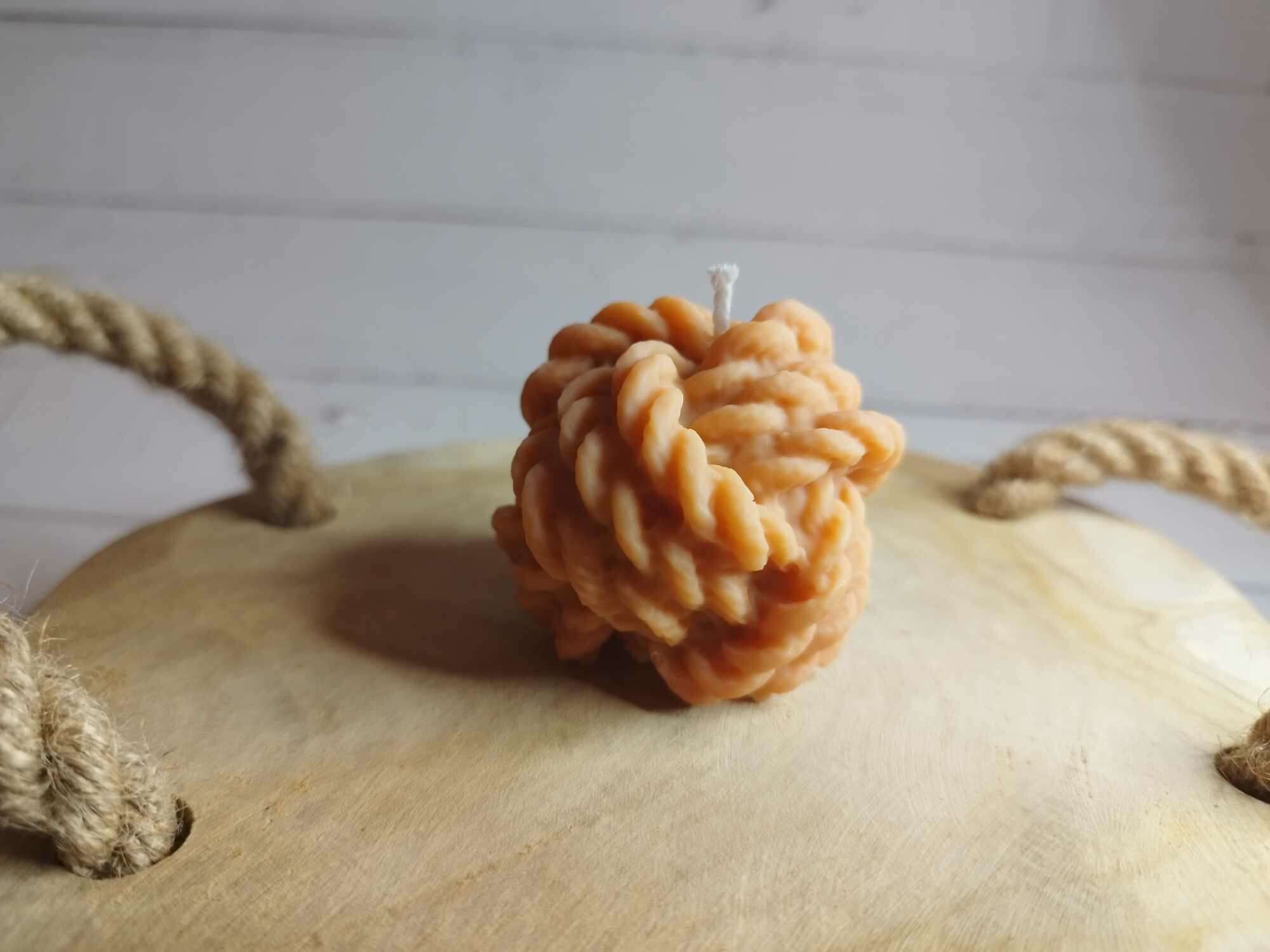 Bougie Pelote de laine Bois de oud