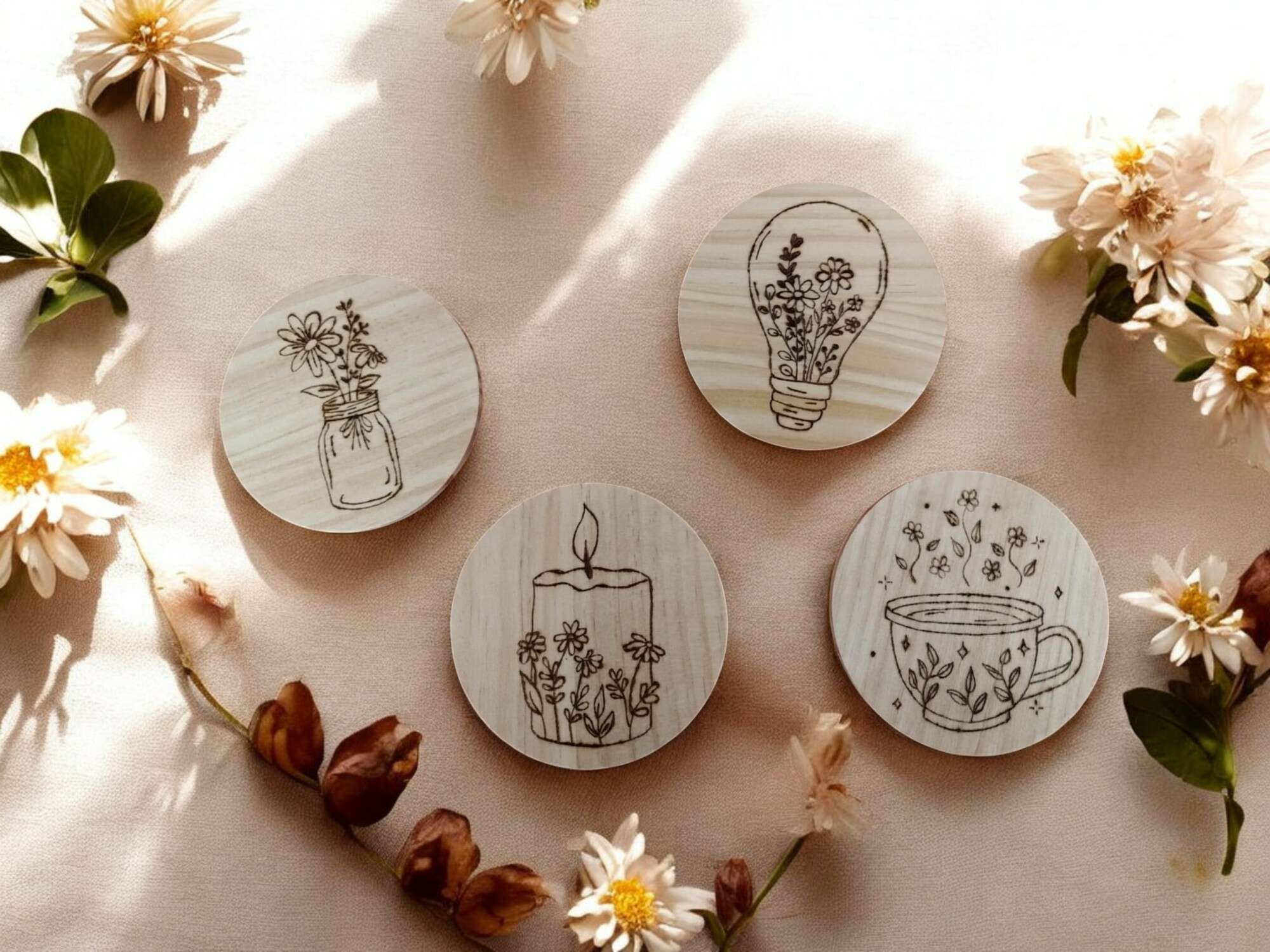 4 Dessous de Verre sur le thème des Fleurs